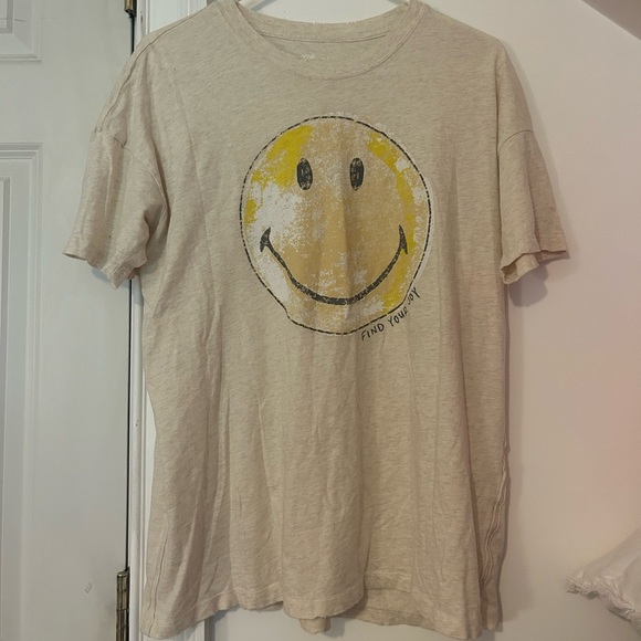 Aerie oversized smiley face t-shirt - Picture 1 of 4